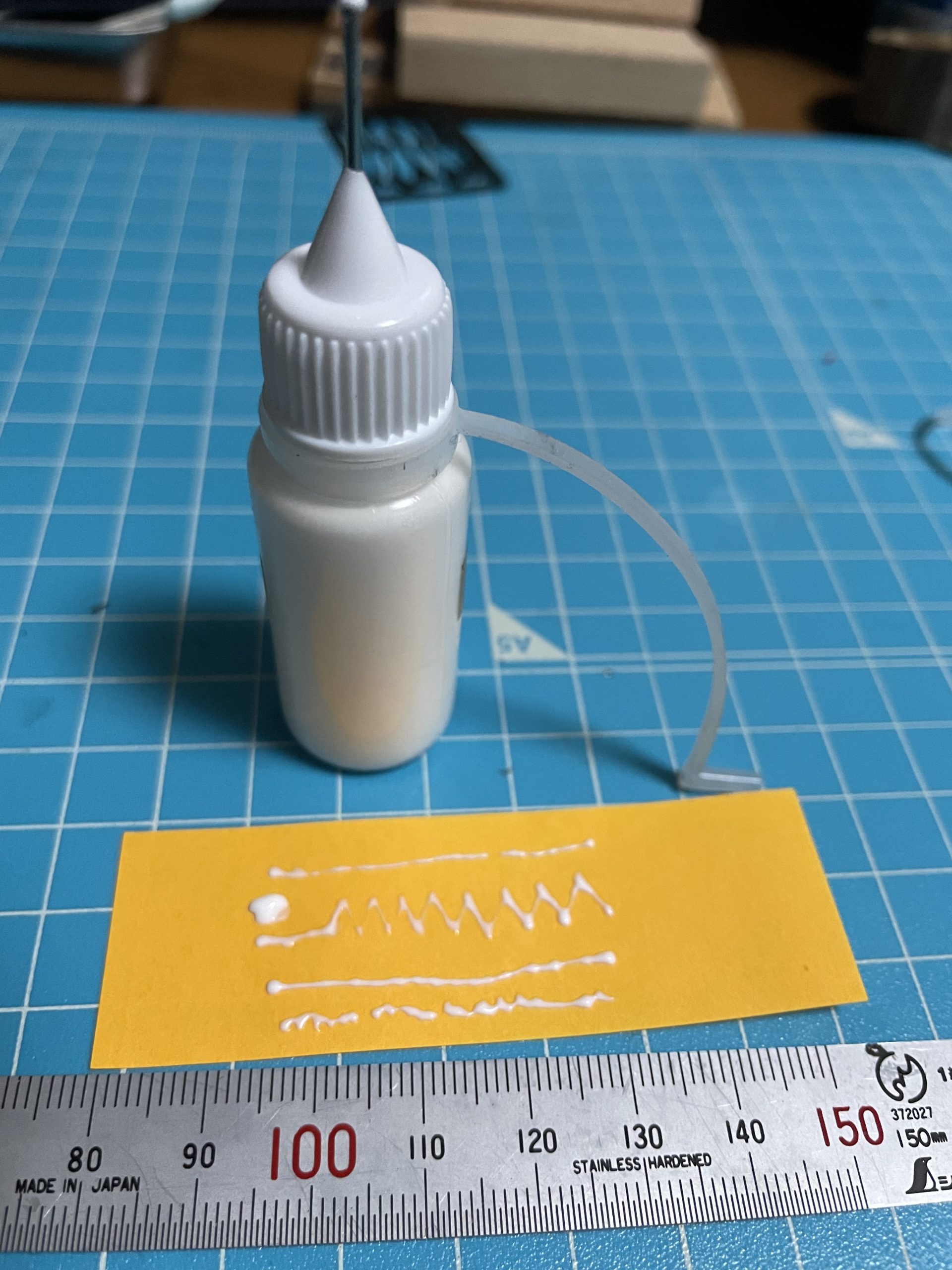 ボンド用容器　ニードル付き　#4 道具